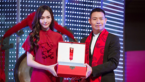 中国美正当红，，众可网络A股上市，，，，引领新时代